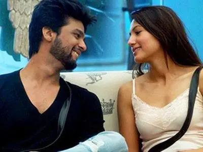 The Unforgettable Jodis of Bigg Boss - Iconic Bigg Boss Couples The Unforgettable Jodis of Bigg Boss - Iconic Bigg Boss Couples 2. The pair of Gauahar Khan and Kushal Tandon.