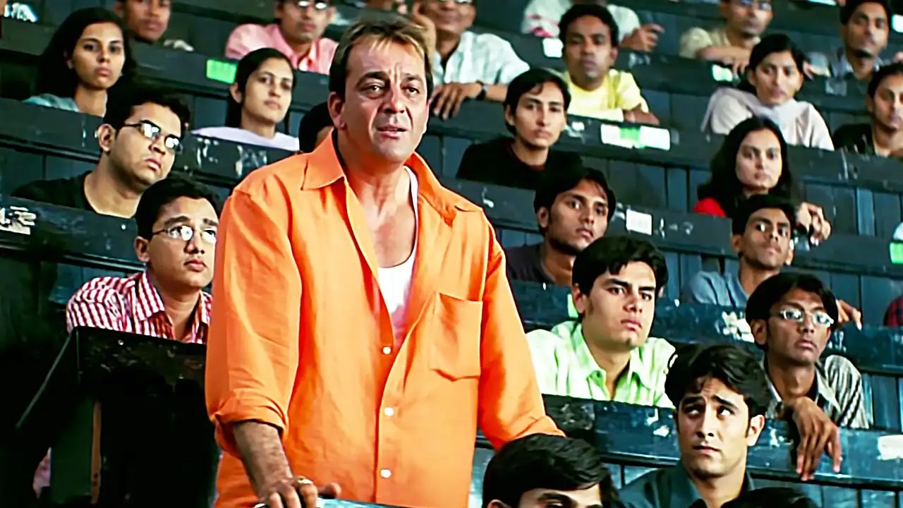 Top 10 Best Comedy Films In Bollywood: No. 3 has no haters Top 10 Best Comedy Films In Bollywood: No. 3 has no haters Munna Bhai M.B.B.S. (2003)