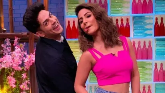 The Unforgettable Jodis of Bigg Boss - Iconic Bigg Boss Couples The Unforgettable Jodis of Bigg Boss - Iconic Bigg Boss Couples 4. Priyank Sharma and Hina Khan were also a popular pair.