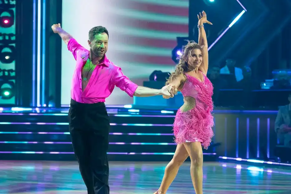 Hollywood News: Who got eliminated on Dancing with the Stars? First Double Elimination Hollywood News: Who got eliminated on Dancing with the Stars? First Double Elimination Who got eliminated on Dancing with the Stars 1 Hollywood News: Who got eliminated on Dancing with the Stars? First Double Elimination
