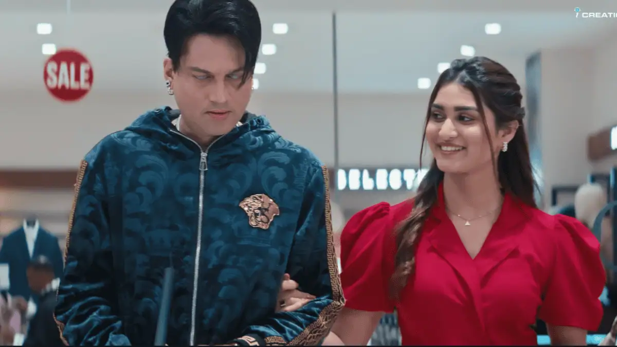 Aan Paavam Pollathathu Box Office Collection Day 3